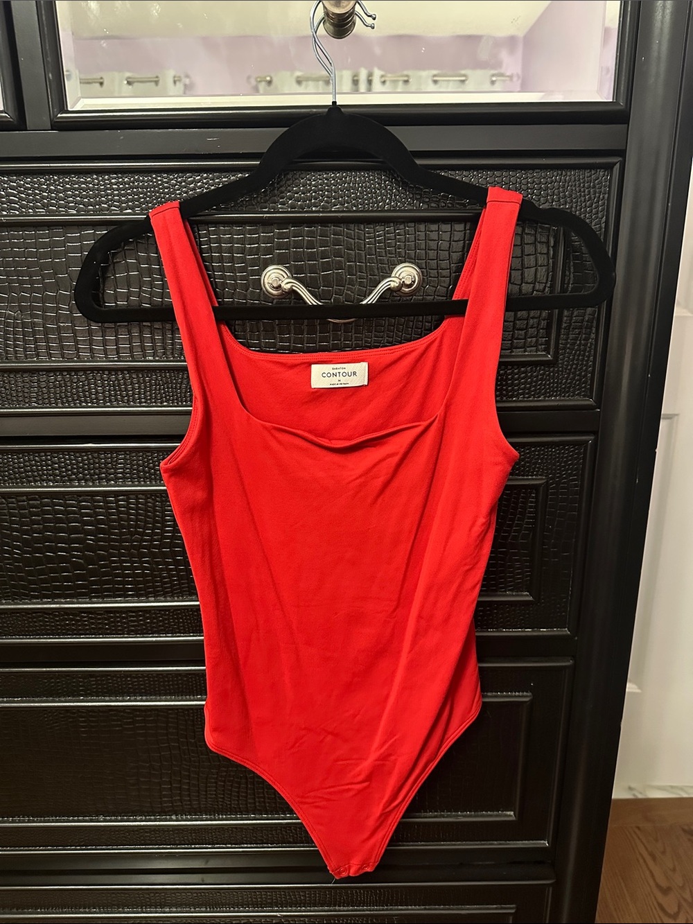 Babaton Women's Red Scoop Neck Tank Bodysuit